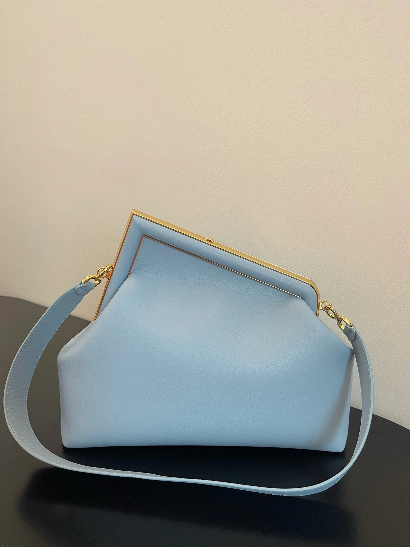 MOMO-- F594i 8BP127-ABVEF-1993 item:D-B000H0134