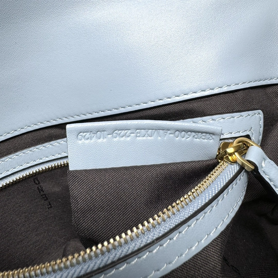MOMO-- F594i 8BR600-A72V-F19PR BAGUETTE sheepskin item:D-B063G2255