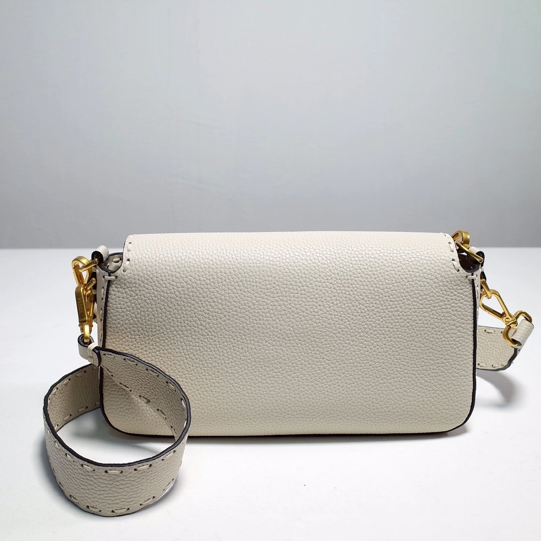 &MOMO-- F594i 8BR600-ANT2-F191J Baguette Cuoio Romano item:D-B063G2253