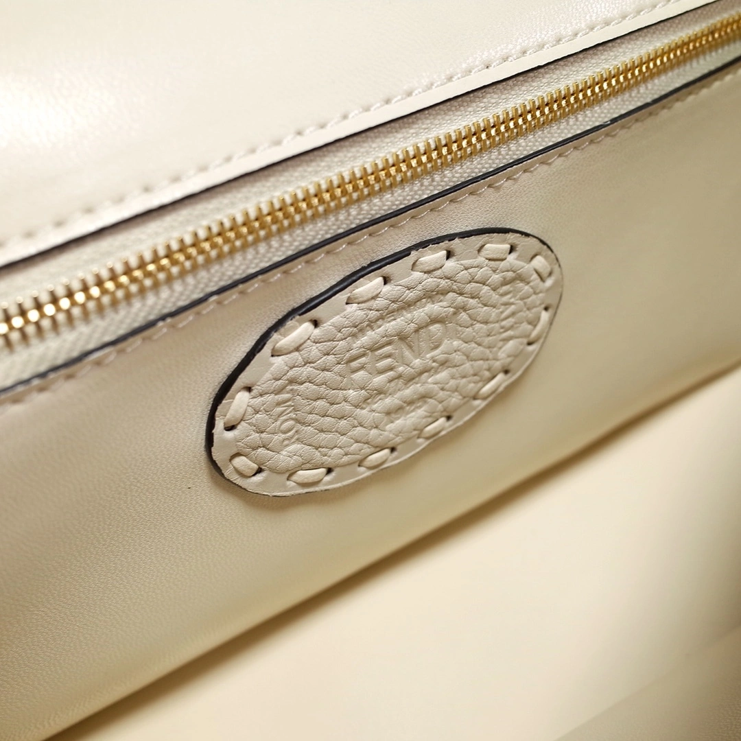 &MOMO-- F594i 8BR600-ANT2-F191J Baguette Cuoio Romano item:D-B063G2253