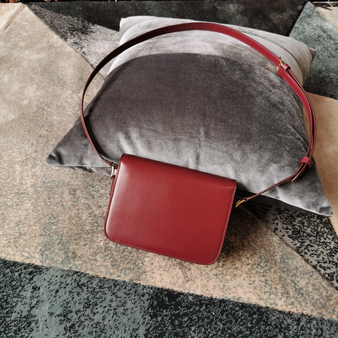 MOMO---Fabric cowhide lining sheepskin high quality version item : 063B85K2309