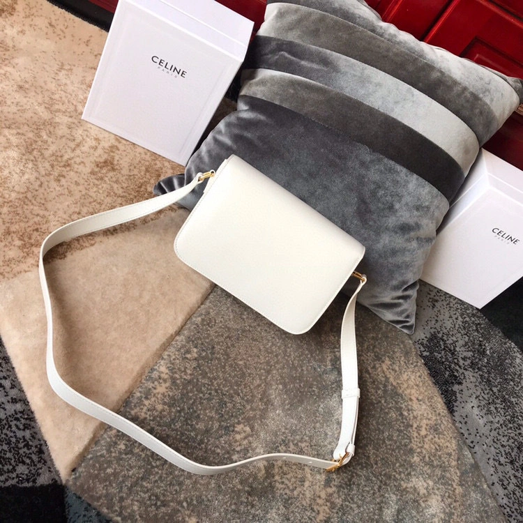 MOMO---Fabric cowhide, lining sheepskin high quality version item : 063B95K2401