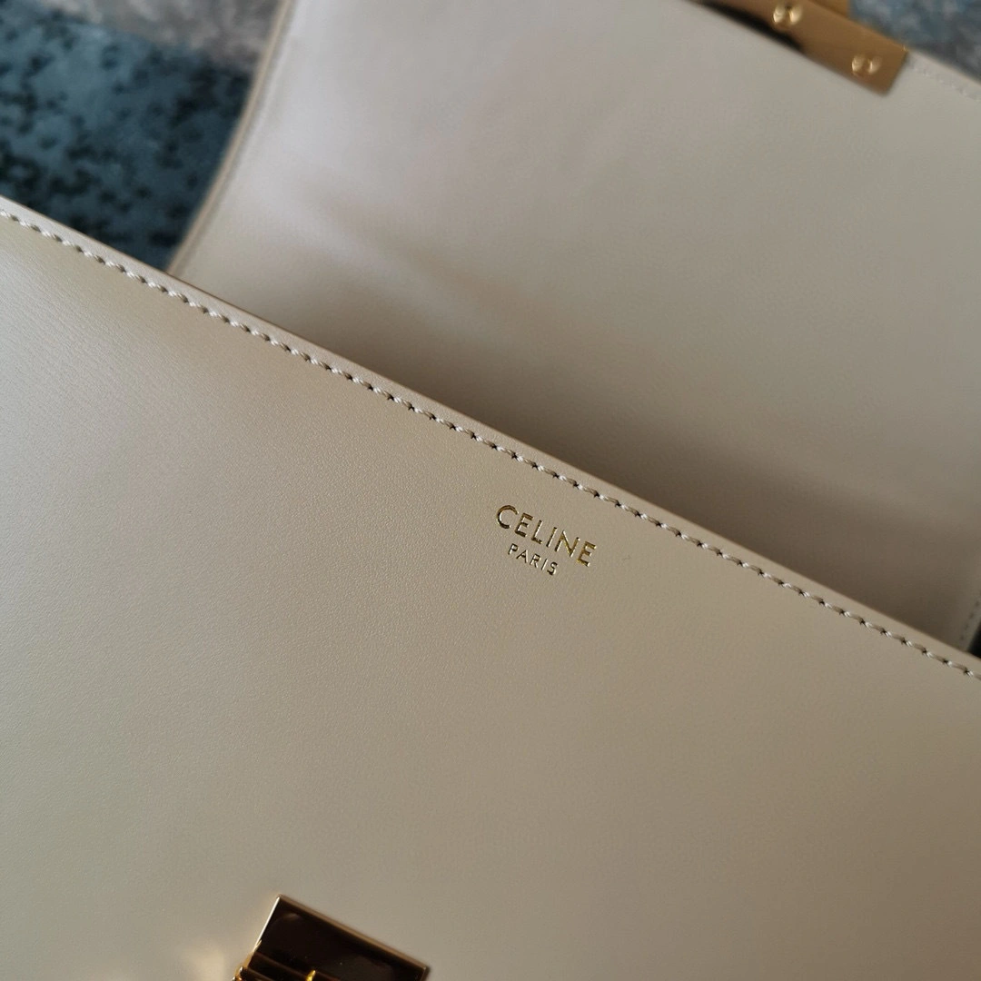 MOMO---Fabric cowhide, lining sheepskin high quality version item : 063B95K2402