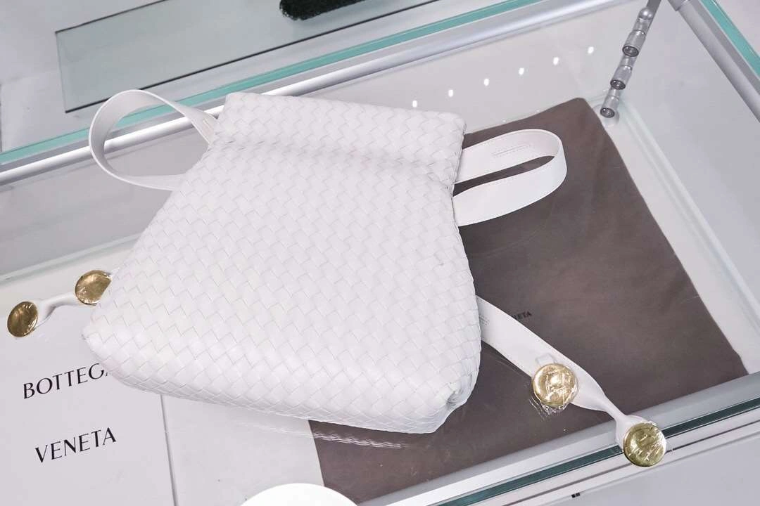 MOMO-- Fold Intrecciato Nappa 3colour item：063B00E1014-3