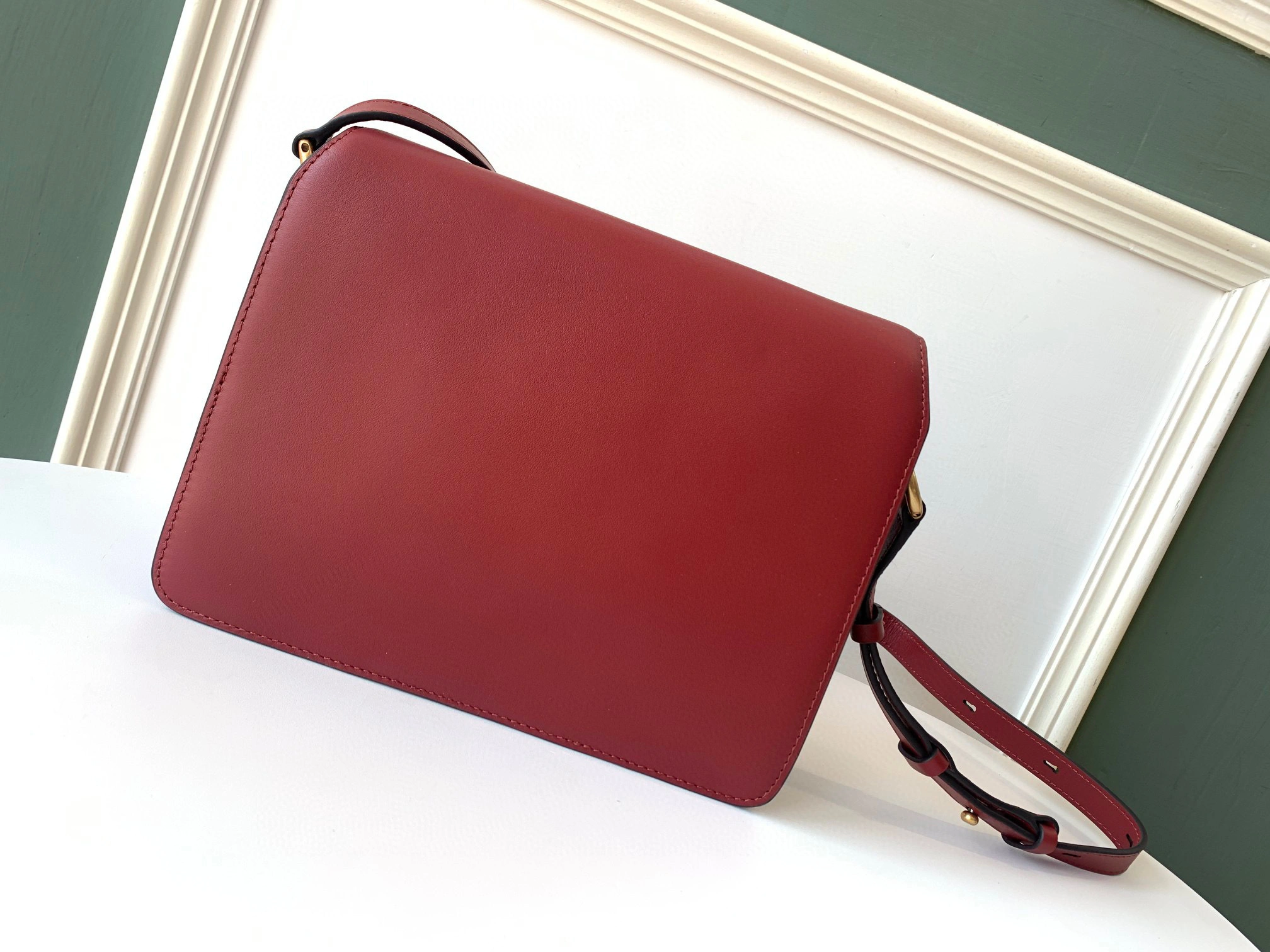 MOMO---Gancini high quality version item : 007B00K2542-3