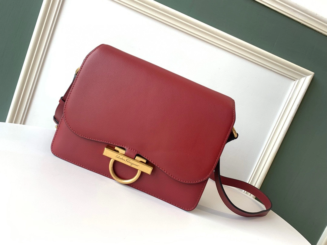 MOMO---Ganciniy high quality version item : 202B15K2529
