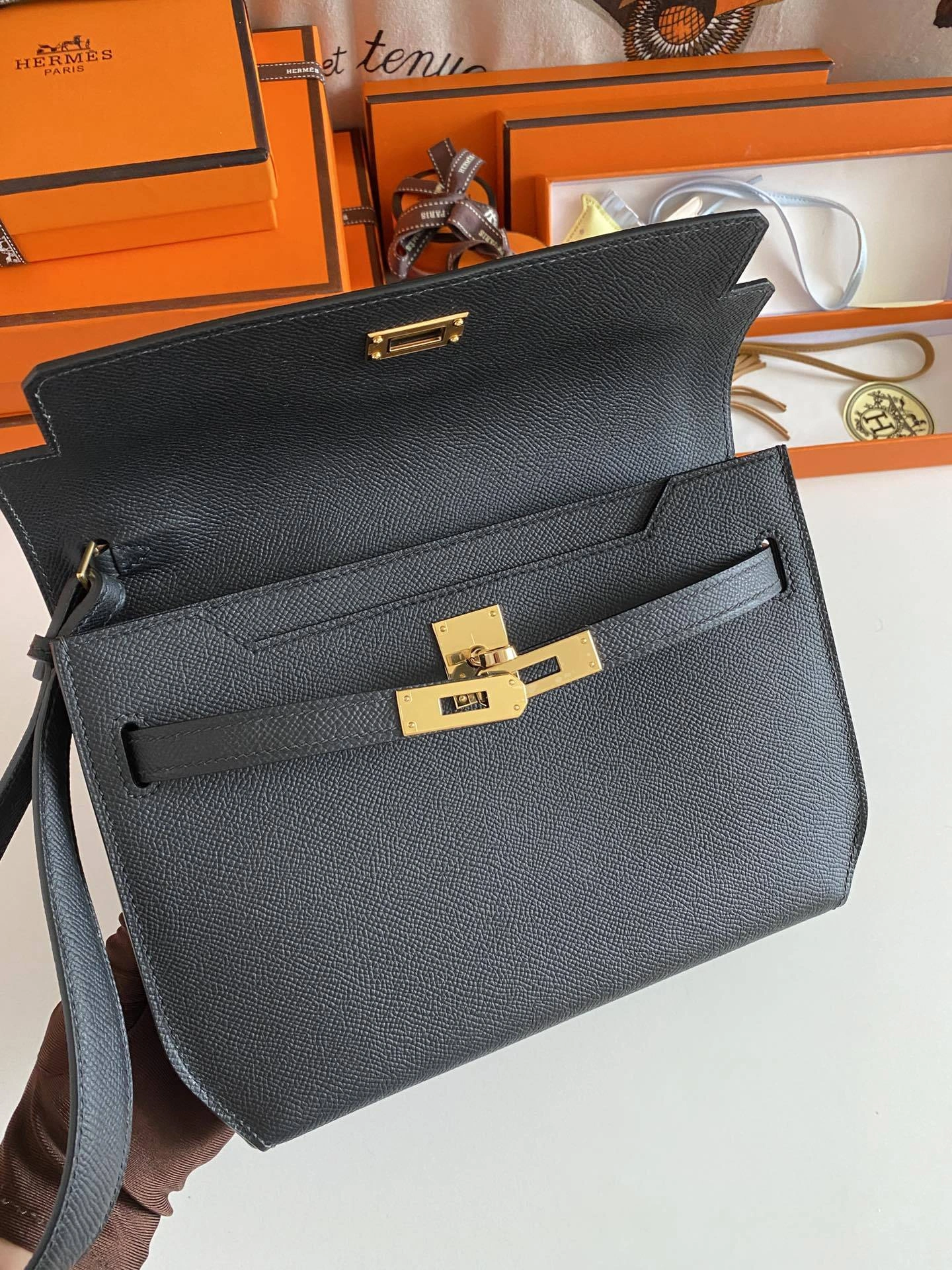 MOMO-- H5r75s H078397CC89 high quality version Kelly Depeches item:E-B177I1418