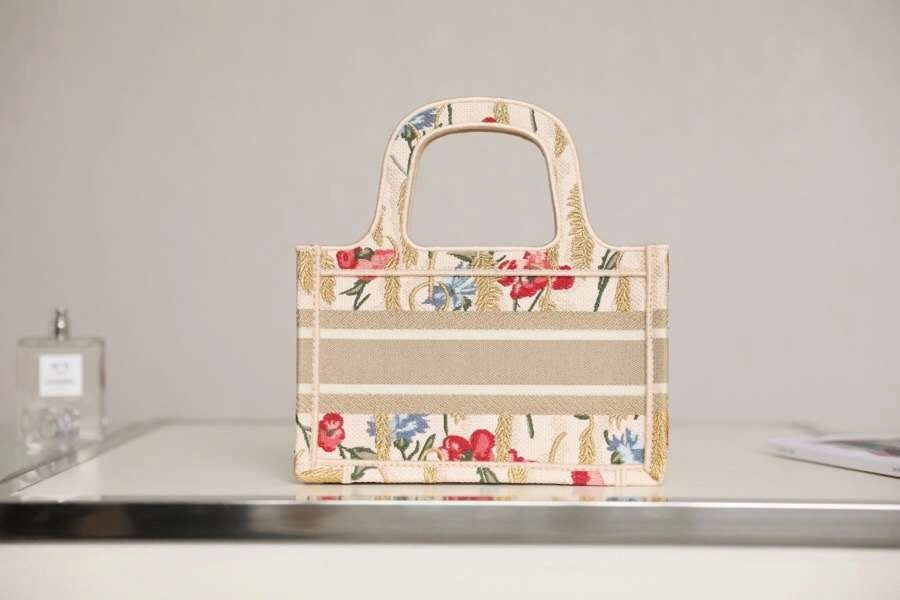 &MOMO-- Hibiscus item : M173X95C0704