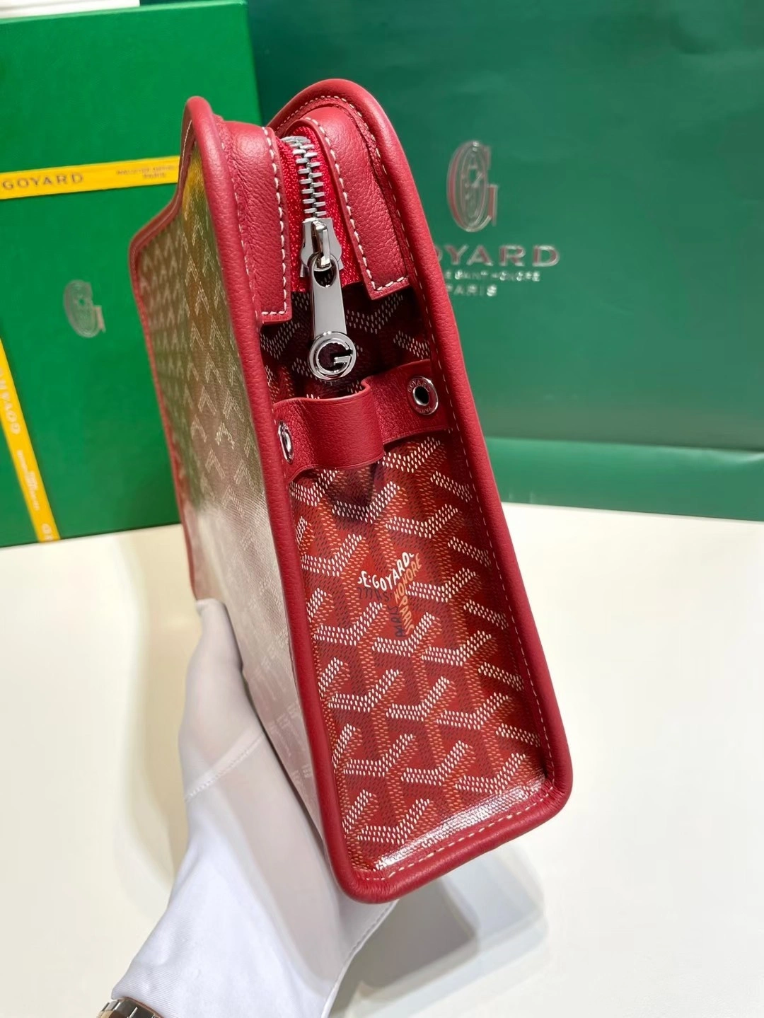 MOMO-- JOUVENGMLTY-02CL02P item：C-B063E2677R