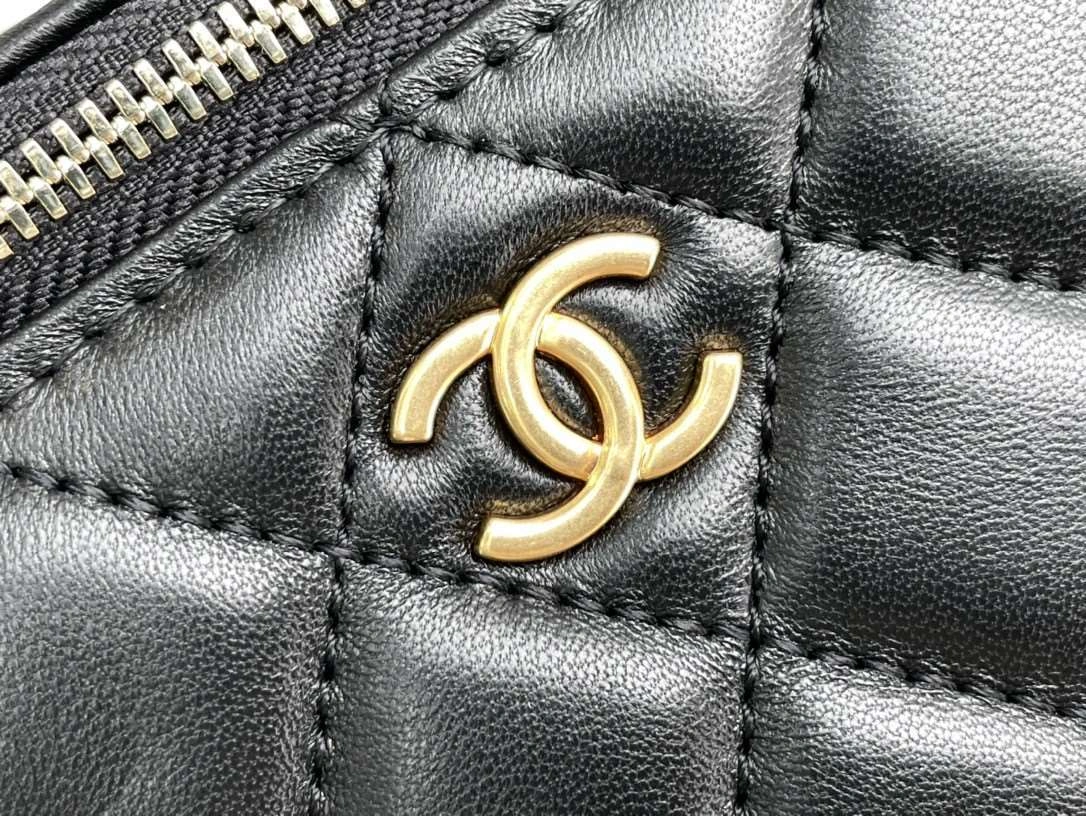 *MOMO---Lambskin item : 00B75G2304