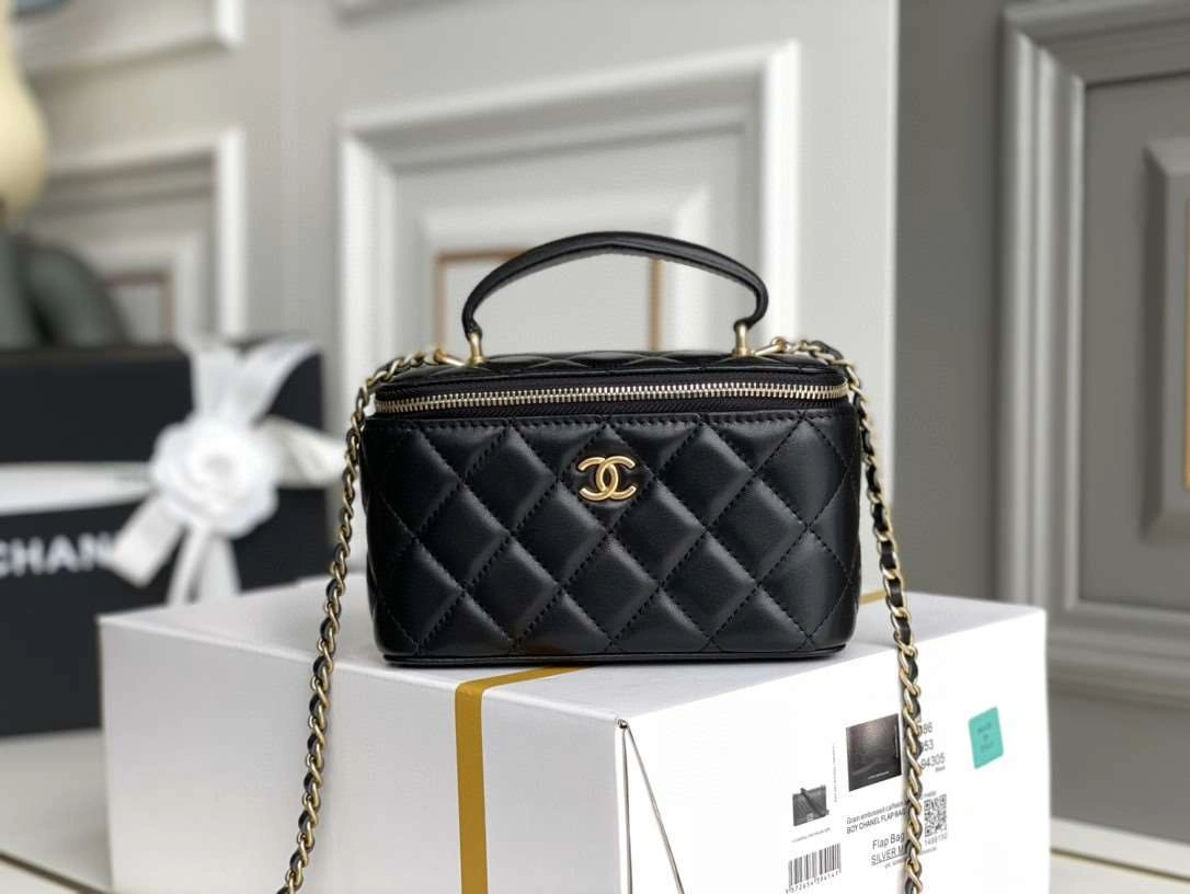 *MOMO---Lambskin item : 00B75G2304