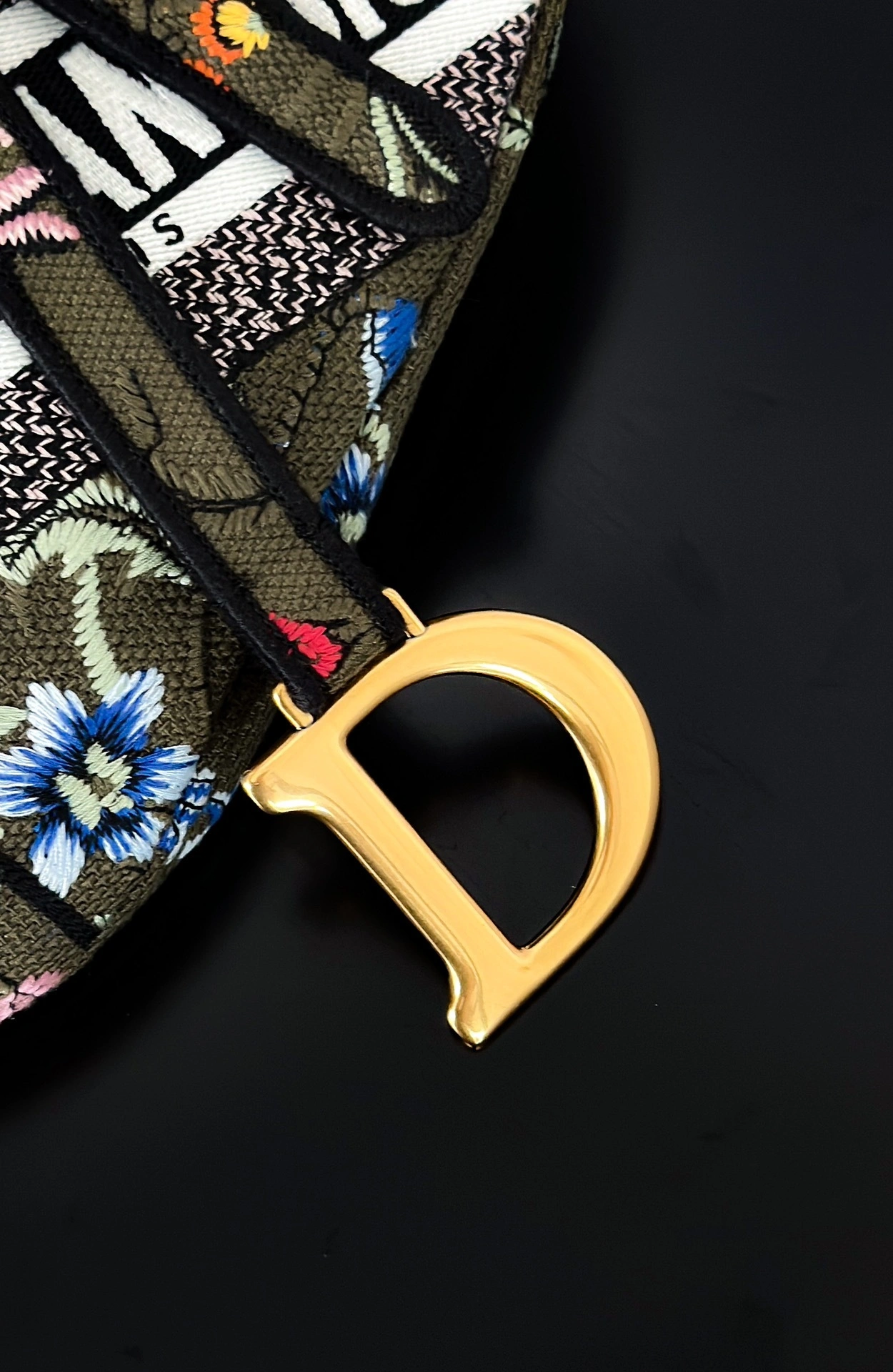 MOMO-- M0446CEAU-M924 high quality version item：C-B007F1855R