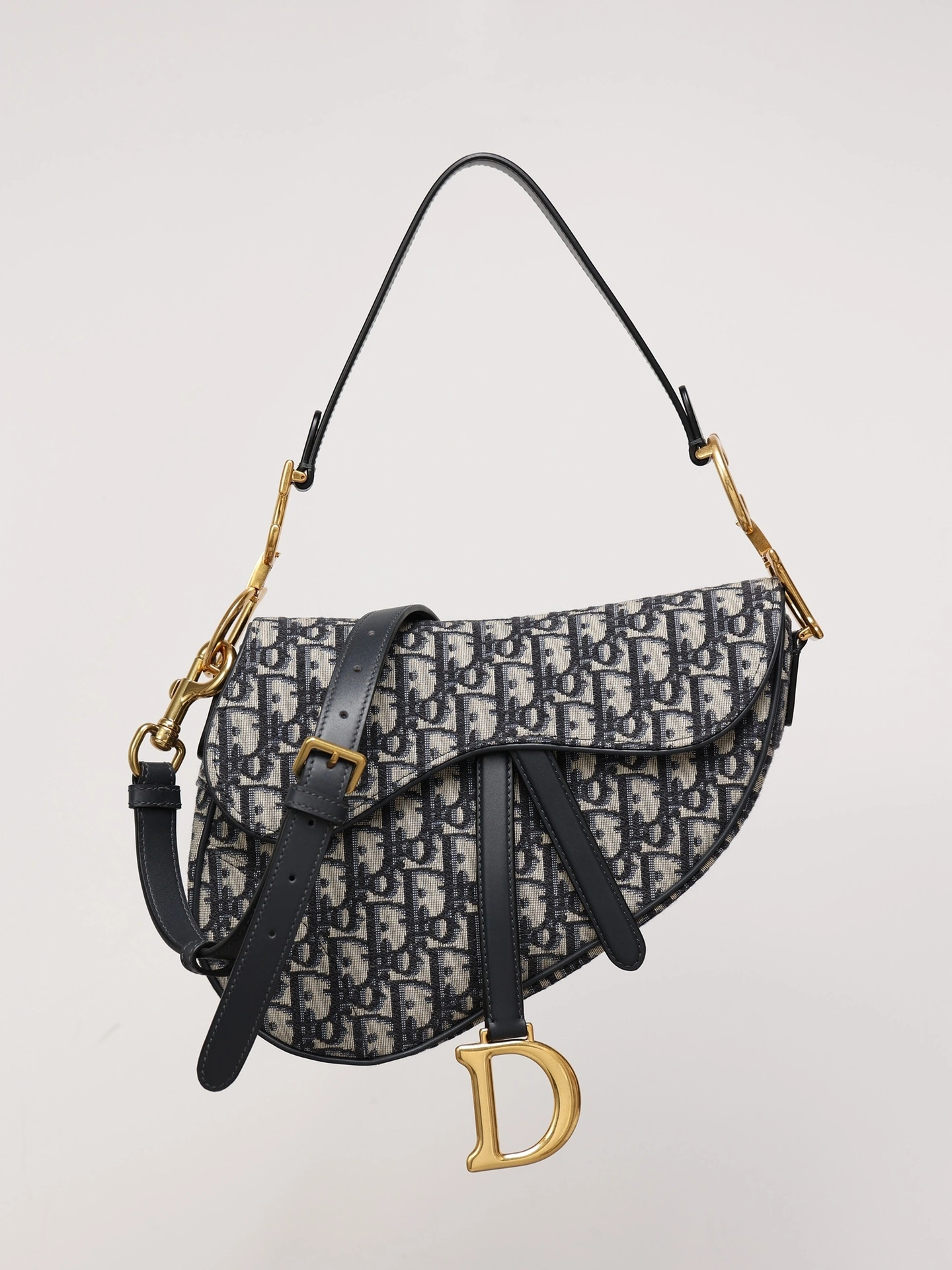MOMO-- M0446CTZQ-M928 high quality version item：C-B482I2541V