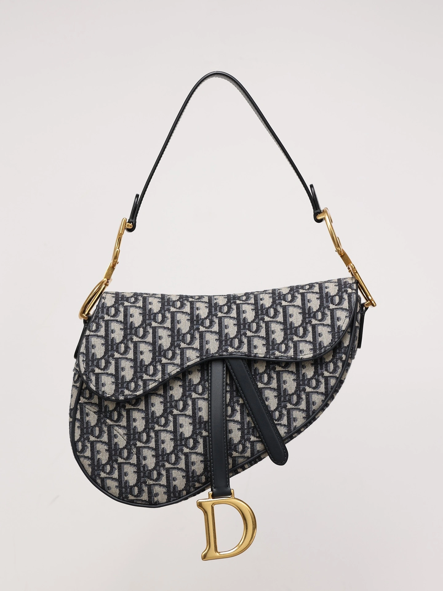 MOMO-- M0446CTZQ-M928 high quality version item：C-B482I2541V