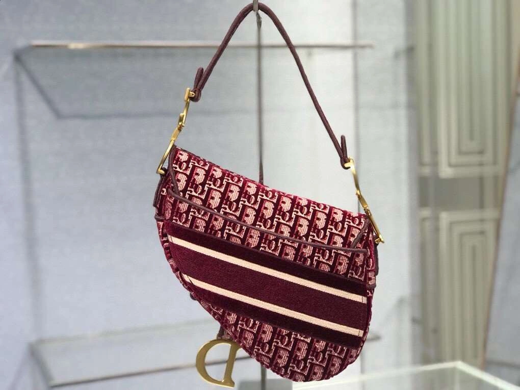 *MOMO---M0446CWVF-M974 item : A-B271H0610L