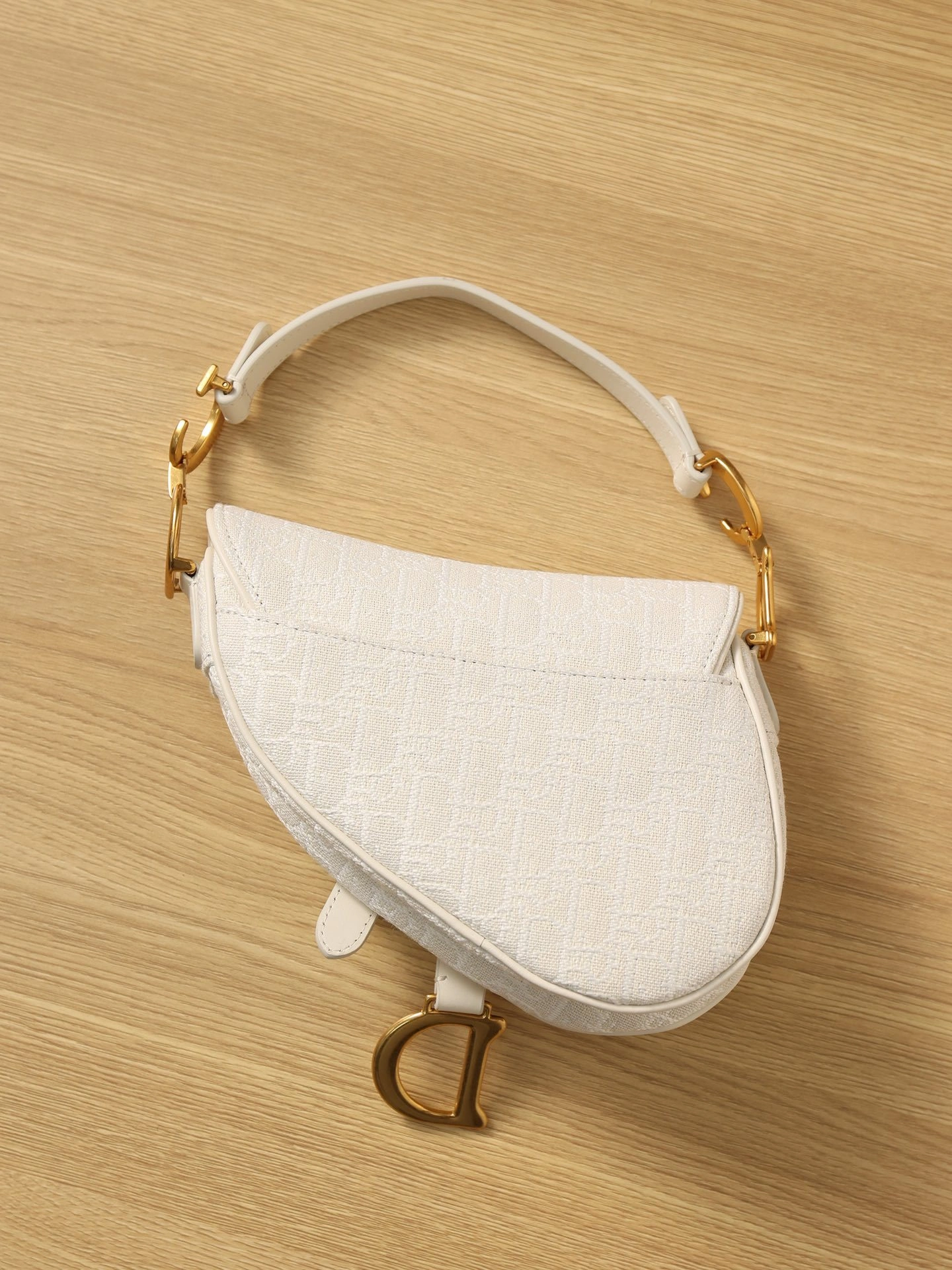 MOMO-- M0447CTZQ-879 high quality version item：C-B482I2554V