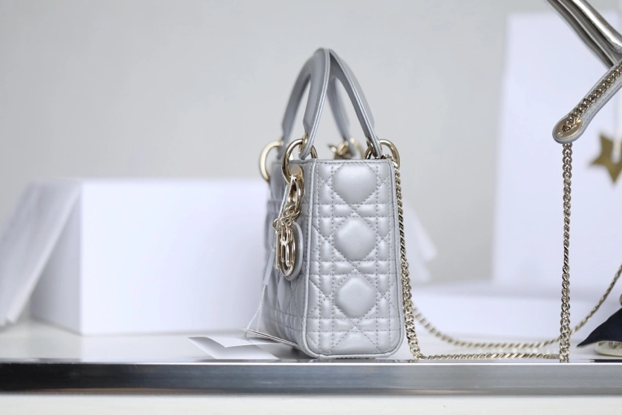 MOMO-- M0505OADU-M11G high quality version item：C-B000H0268R