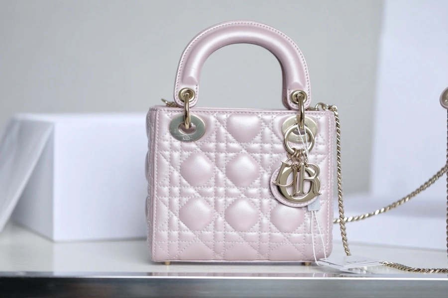 MOMO-- M0505OADU-M15P high quality version item：C-B000H0261R