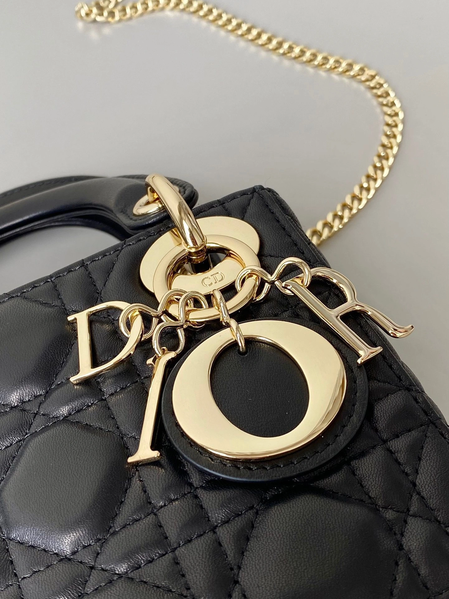 MOMO-- M0505OCAL-M900 item：C-B397G2011R