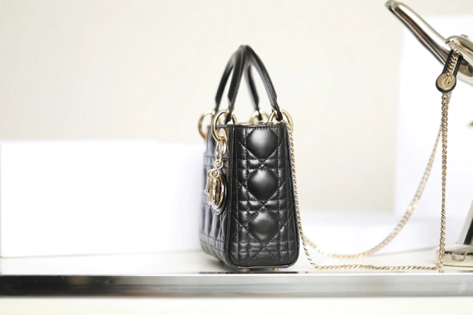 MOMO-- M0505OCEA-M900 high quality version item：C-B000H0263R