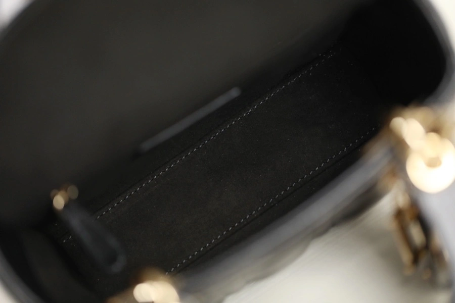 MOMO-- M0505OCEA-M900 high quality version item：C-B000H0263R