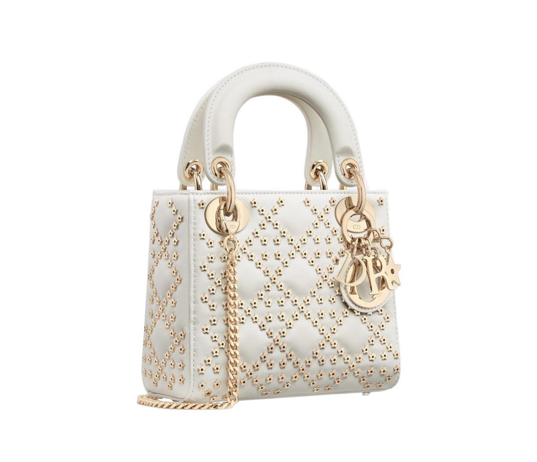 MOMO-- M0505ONHB-M030 item:D-B063A0442S