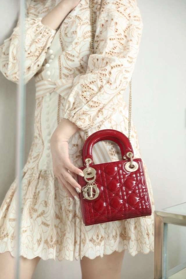 *MOMO---M0505OWCB-M323 M0505OWCB_M323 cowhide item : A-B00H0463