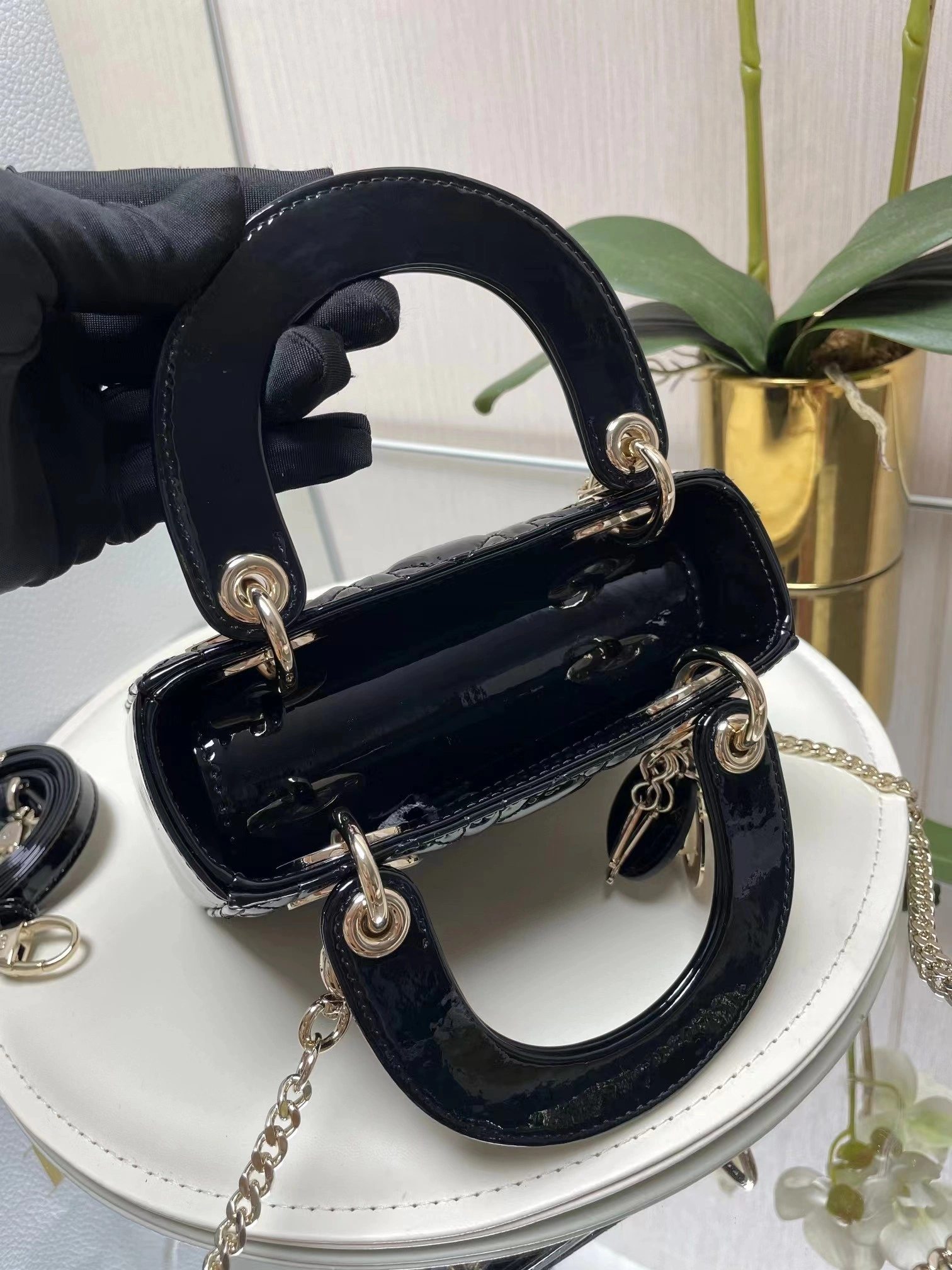 *MOMO---M0505OWCB_M900 M0505OWCB-M900 cowhide item : A-B00H0503L