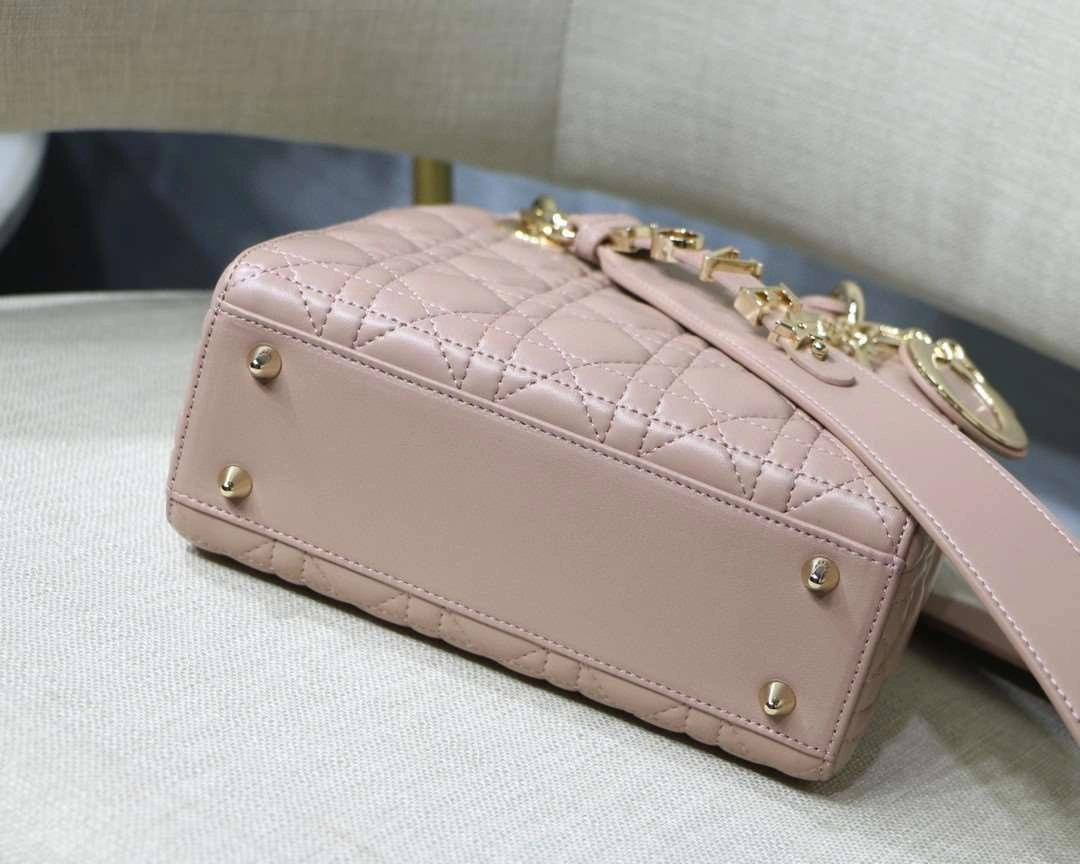 &MOMO---M0538OCAL-M413 item : A-B00H0528L