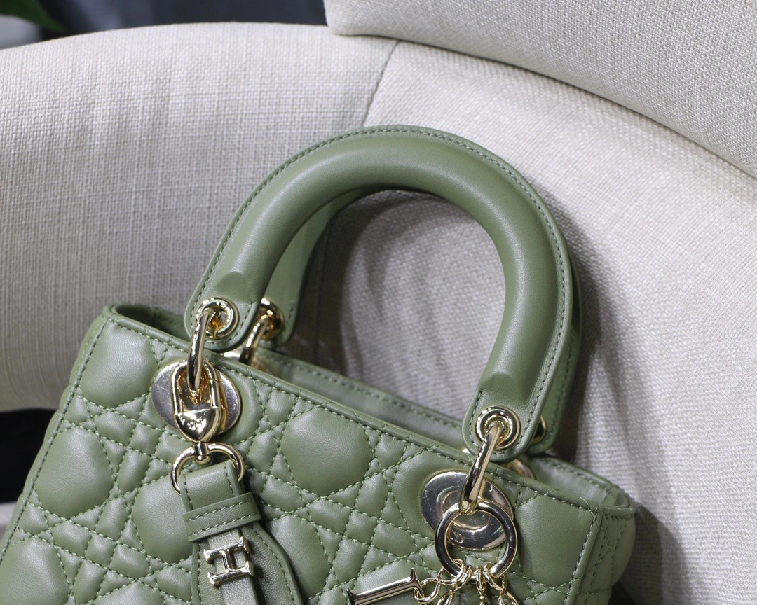 MOMO---M0538OCAL-M41G item : A-B00H2144A