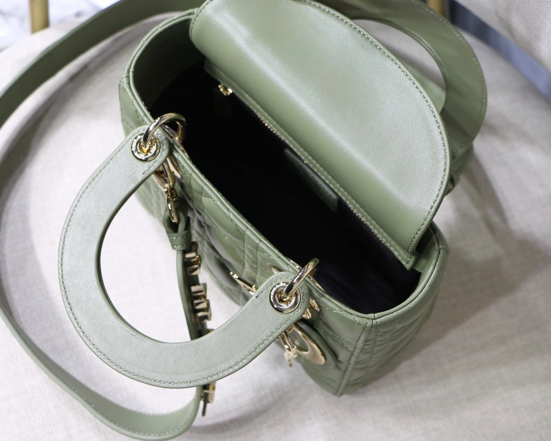 MOMO---M0538OCAL-M41G item : A-B00H2144A