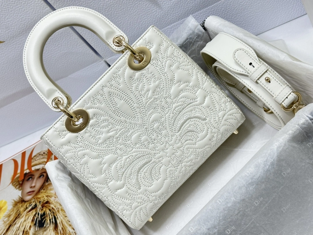 MOMO-- M0538OOTB-M030 2Clour high quality version item：C-B397G2404R-2