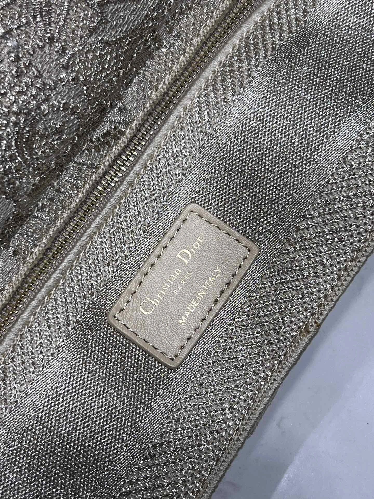 MOMO-- M0540OEAV-M01E high quality version item：C-B063H0239R