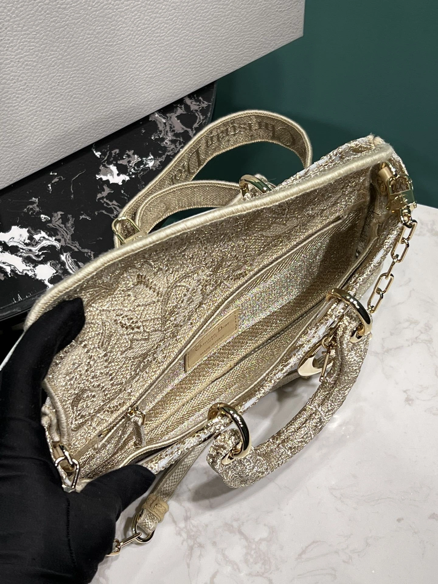 MOMO-- M0540OEAV-M01E high quality version item：C-B063H0239R