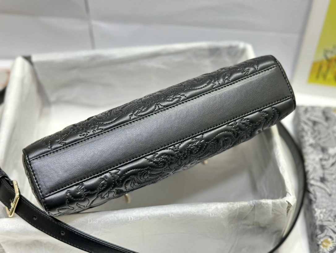 MOMO-- M0540OOTB-M900 high quality version item：C-B397G2403R