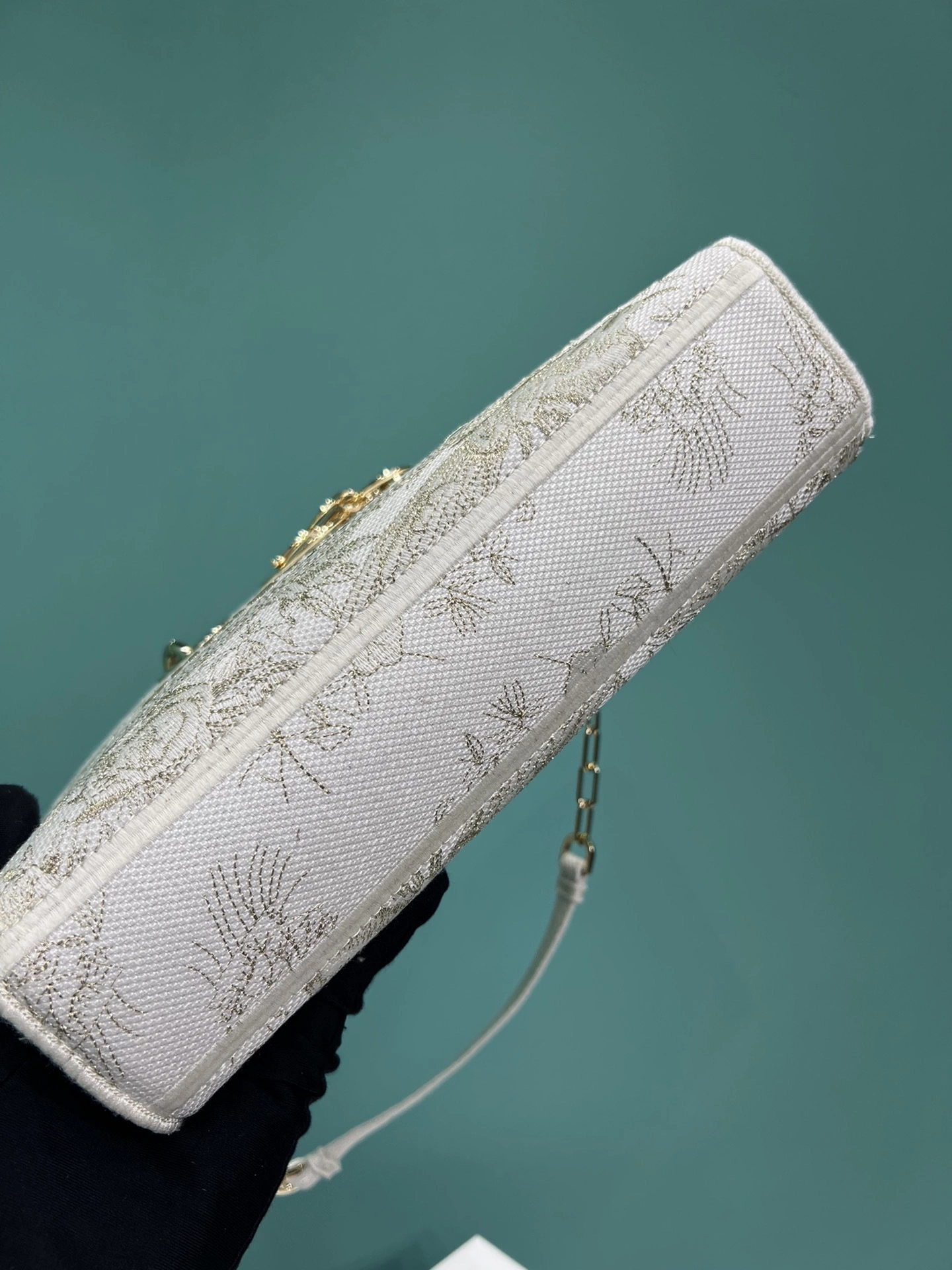 MOMO-- M0540ORZF-M981 high quality version item：C-B063H0238R
