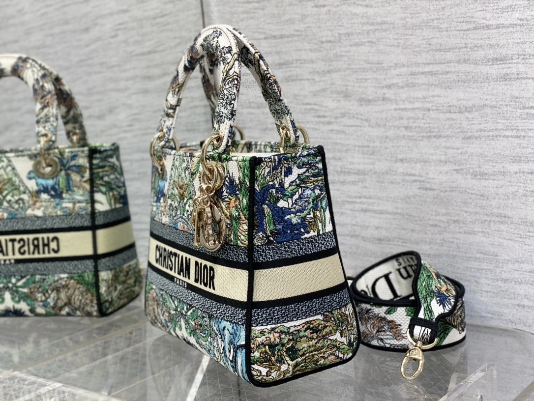 MOMO-- M0565OEBN-M933 high quality version item：C-B397G2925R