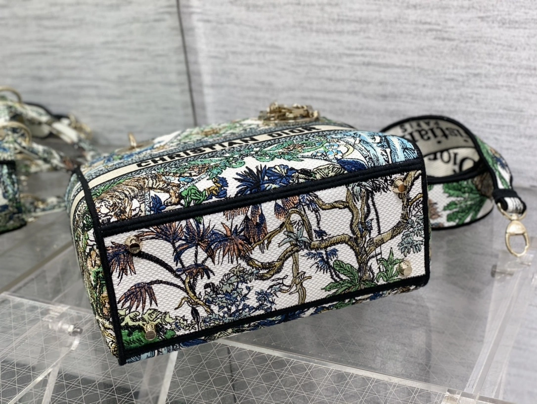 MOMO-- M0565OEBN-M933 high quality version item：C-B397G2925R