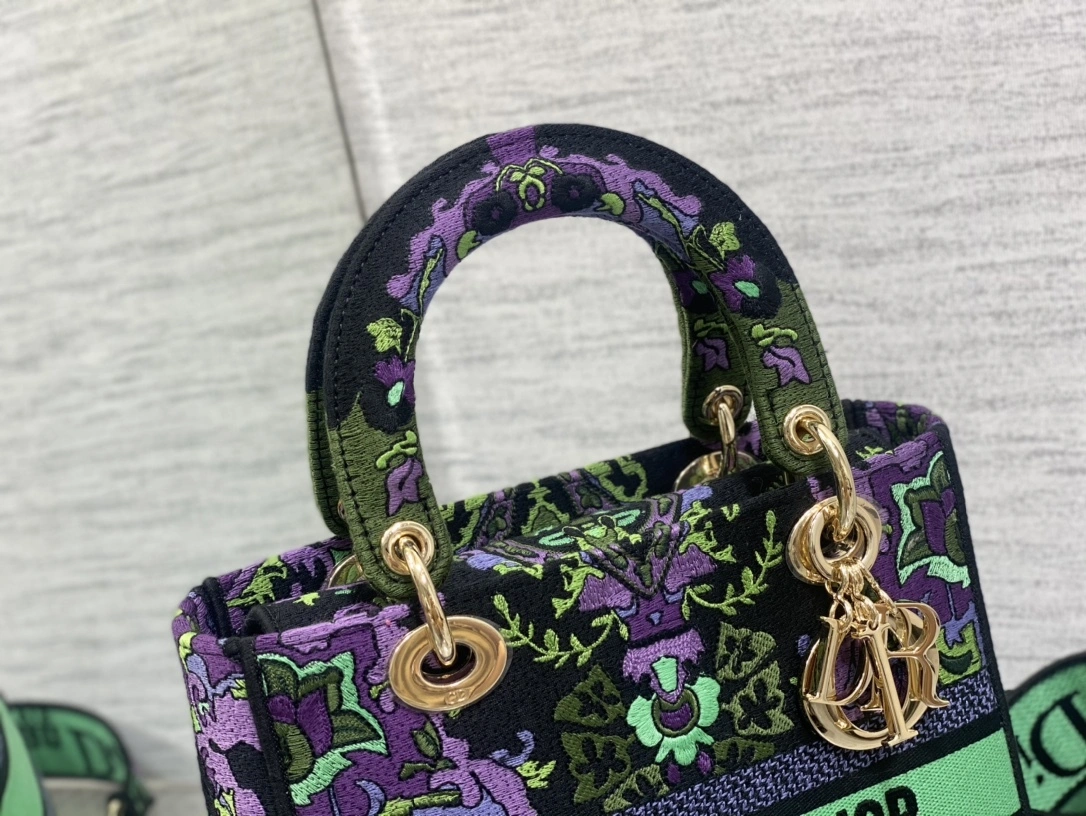 MOMO-- M0565OESK-M19E high quality version item：C-B397G2908R