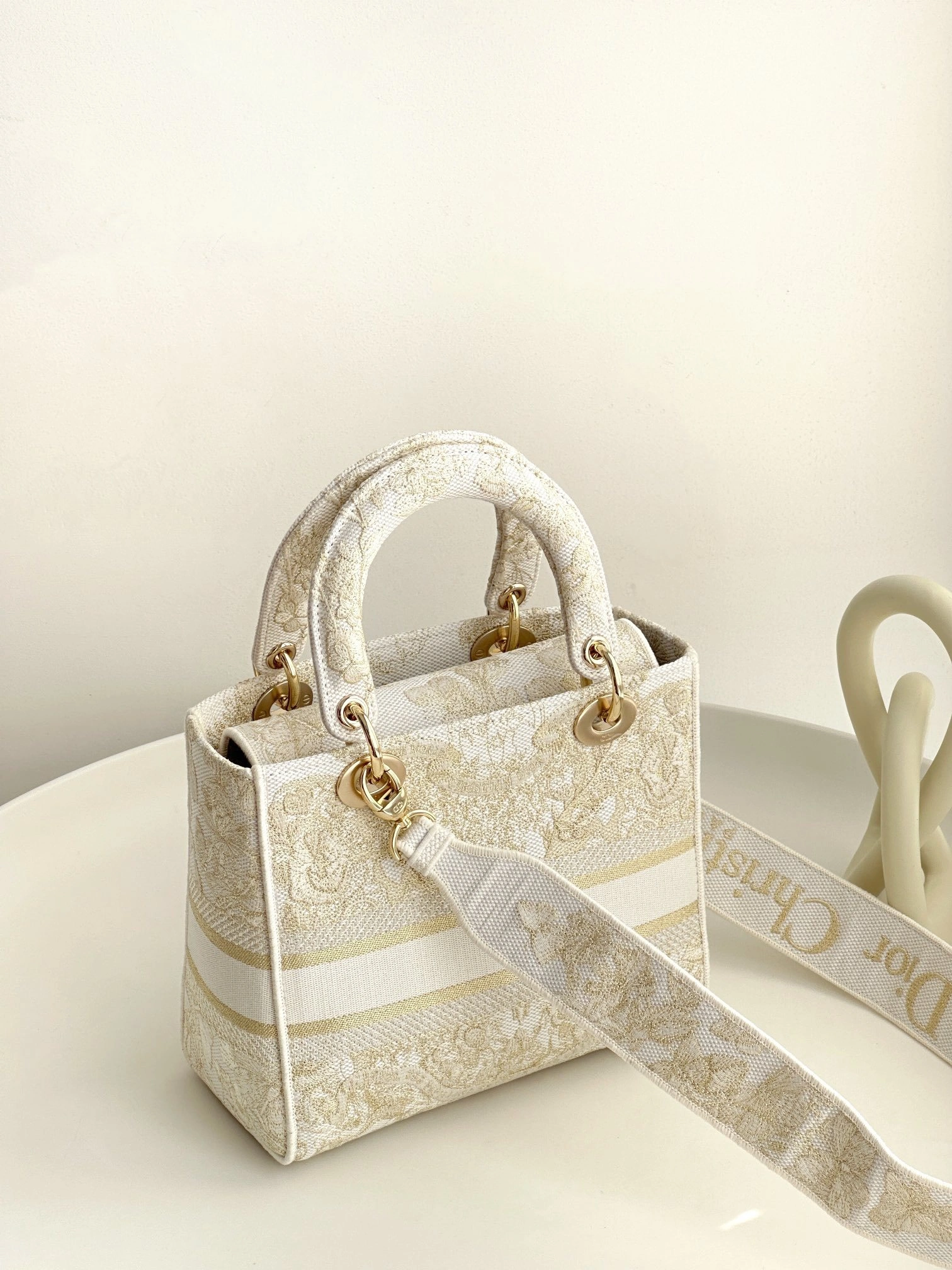 MOMO-- M0565OESV-M01E item:D-B000A1623