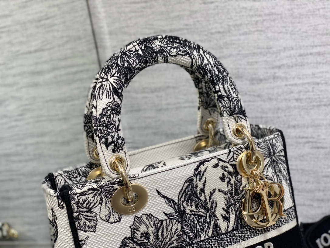 MOMO-- M0565OEUP-M041 high quality version item：C-B397G2923R