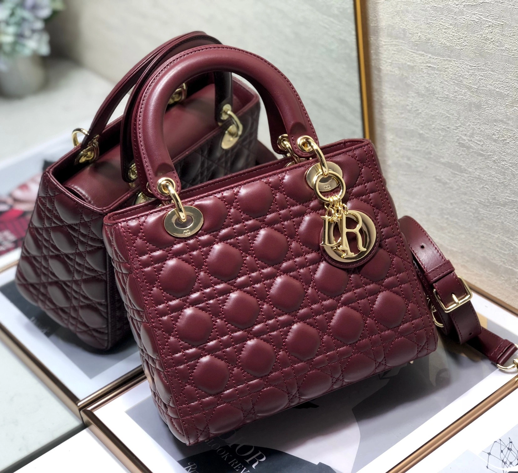 MOMO-- M0565ONGE-M52R item：C-B063G3115R