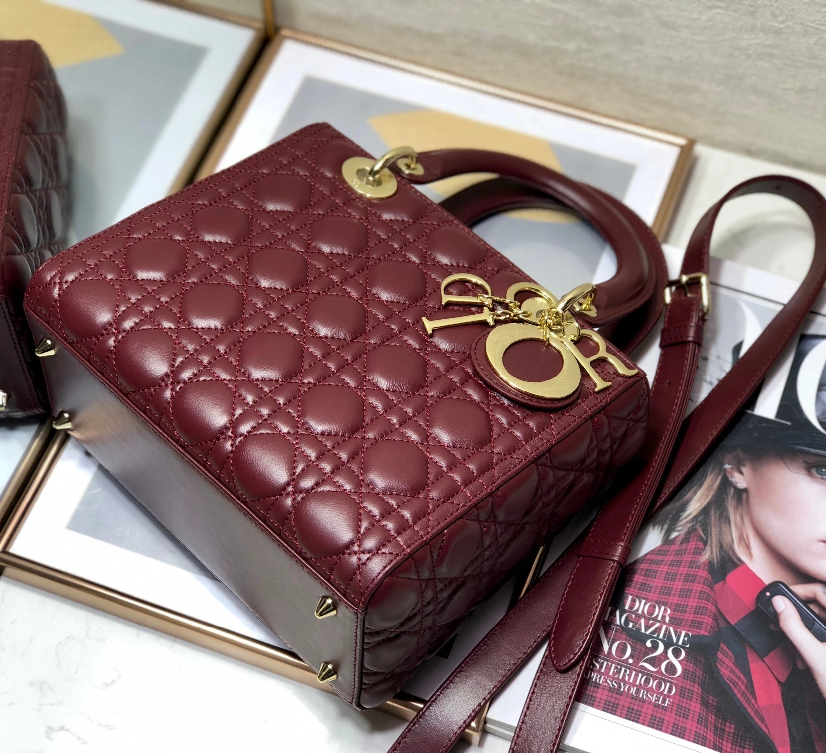 MOMO-- M0565ONGE-M52R item：C-B063G3115R