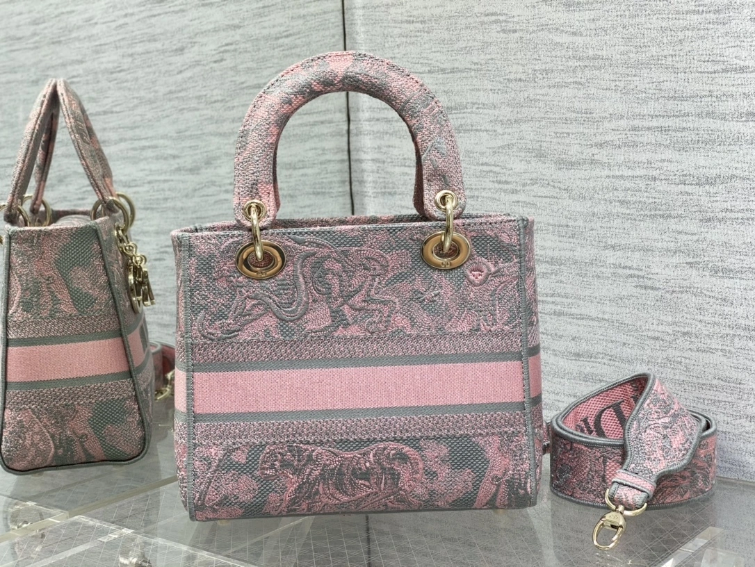 MOMO-- M0565ORGO-M89E high quality version item：C-B397G2924R