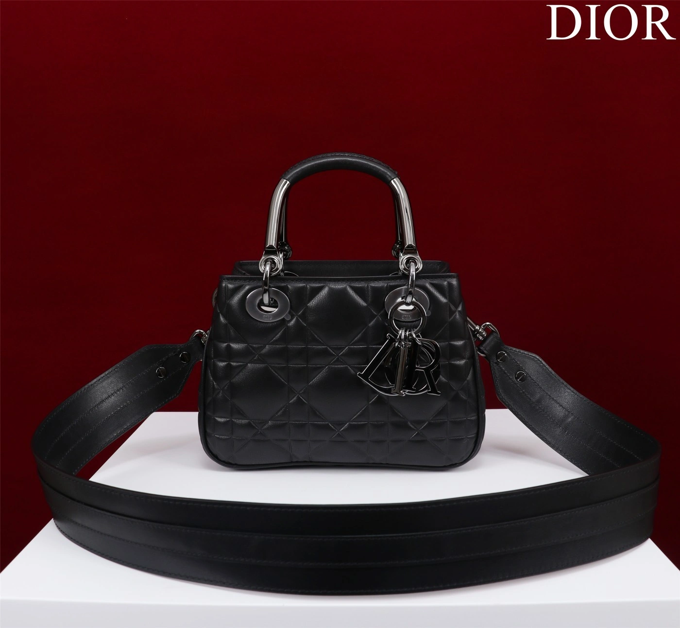 MOMO-- M0697OVJX- high quality version item：C-B000I2548V
