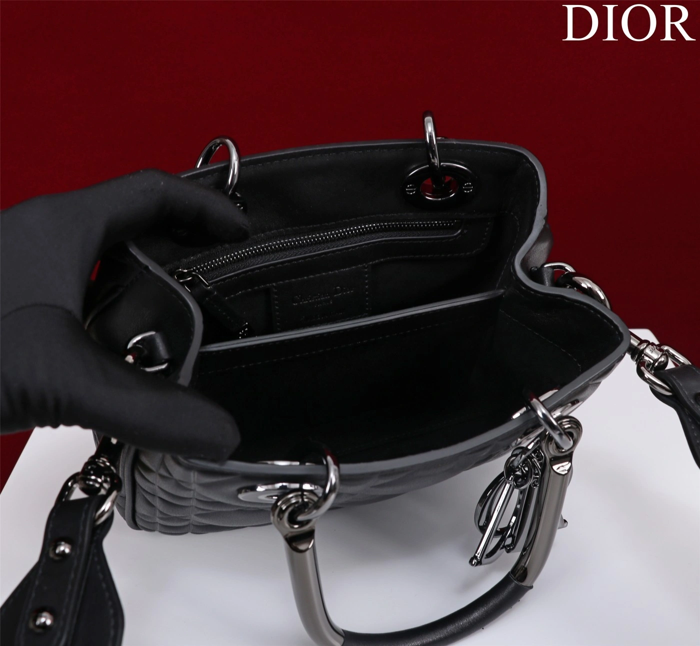MOMO-- M0697OVJX- high quality version item：C-B000I2548V