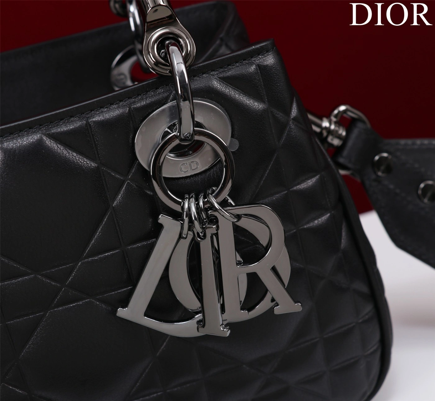 MOMO-- M0697OVJX- high quality version item：C-B000I2548V