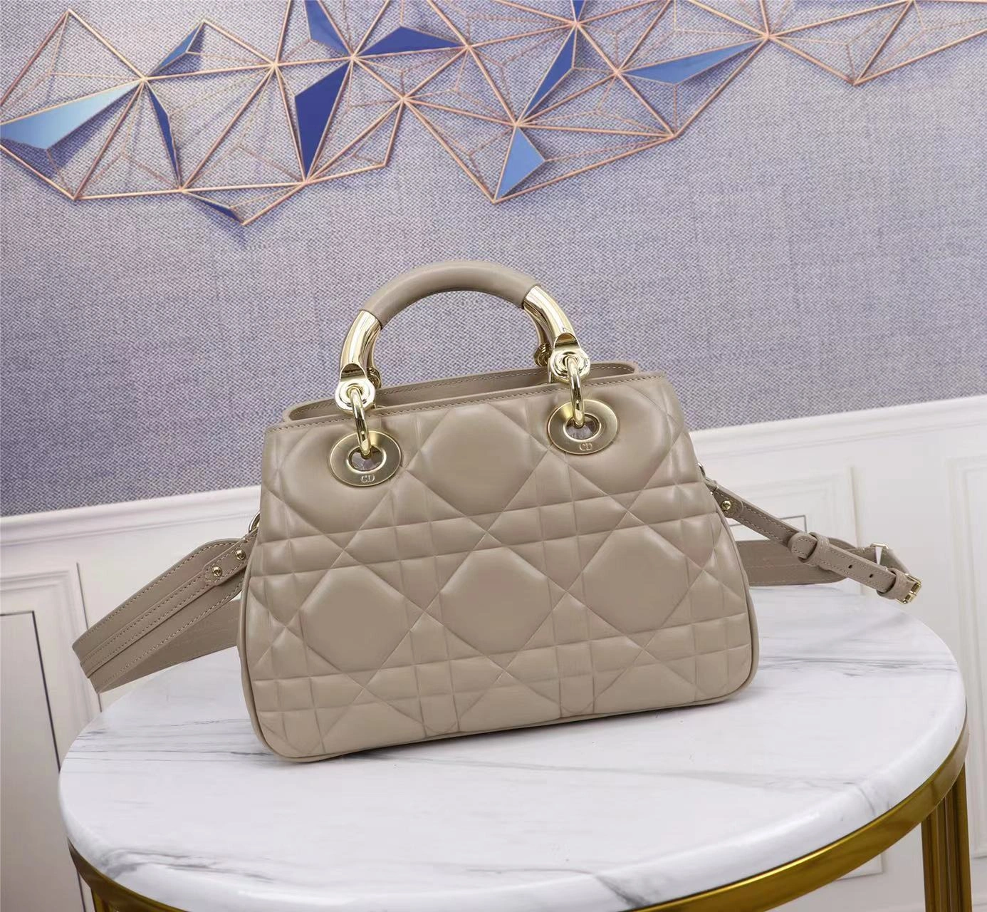 MOMO-- M0697OVJX- high quality version item：C-B397G2003R