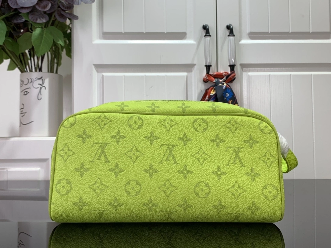 MOMO-- M10144 item：C-B063H1712R