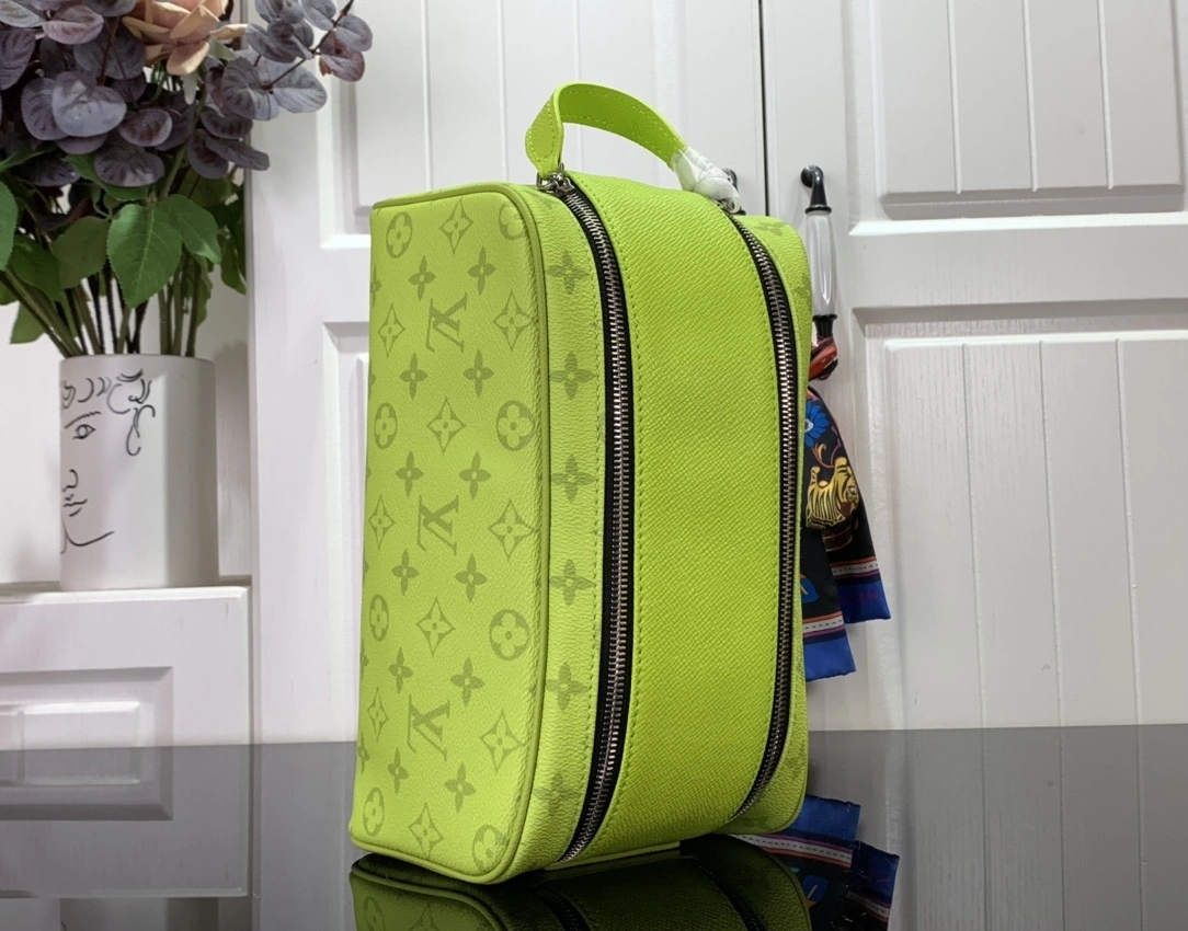 MOMO-- M10144 item：C-B063H1712R